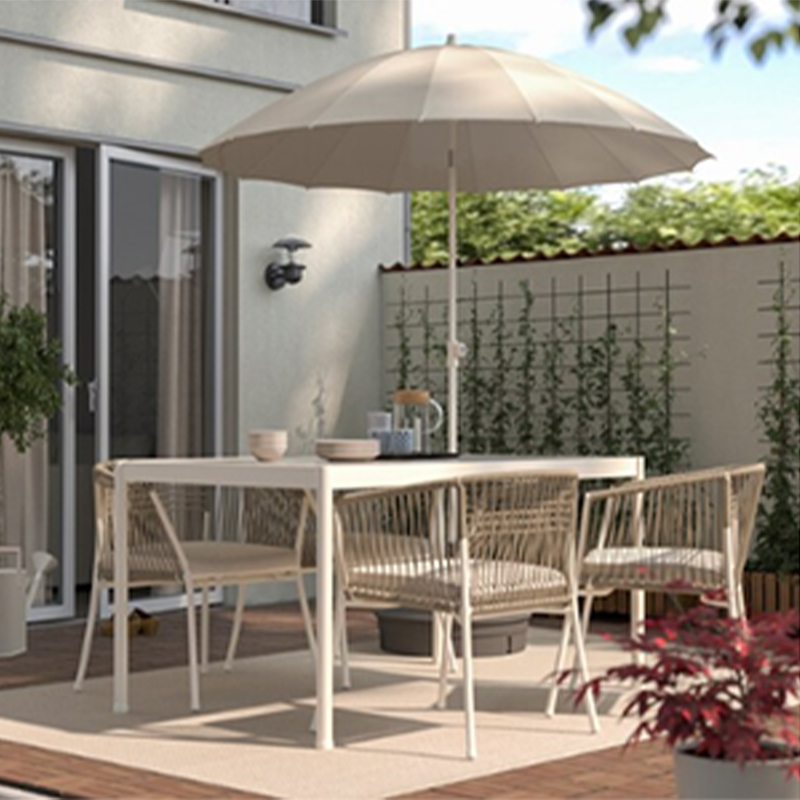 Parasol de jardin extérieur à nervures multiples de grande taille blanc de style frais