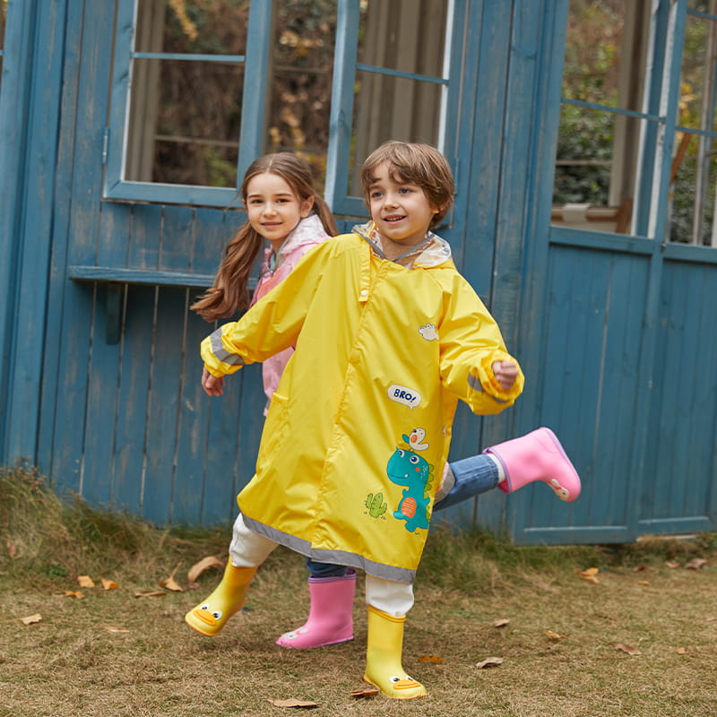 Type de sécurité 3D avec imperméable pour enfants en position cartable